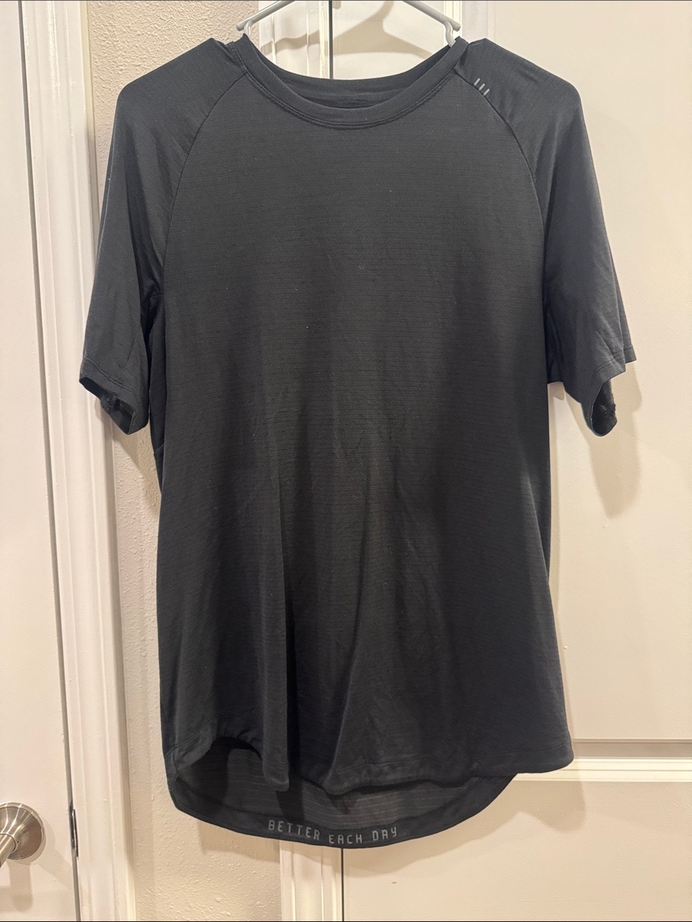 Men's Lulu Lemon Black Performance Short-Sleeve Shirt